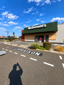 Marquage au sol – Réfection McDonald's Saint-Juéry